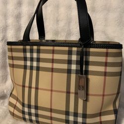 Authentic vintage Burberry Nova Check mini Tote