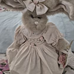 VINTAGE "JUDI BLOOMIN" BY BEARINGTON