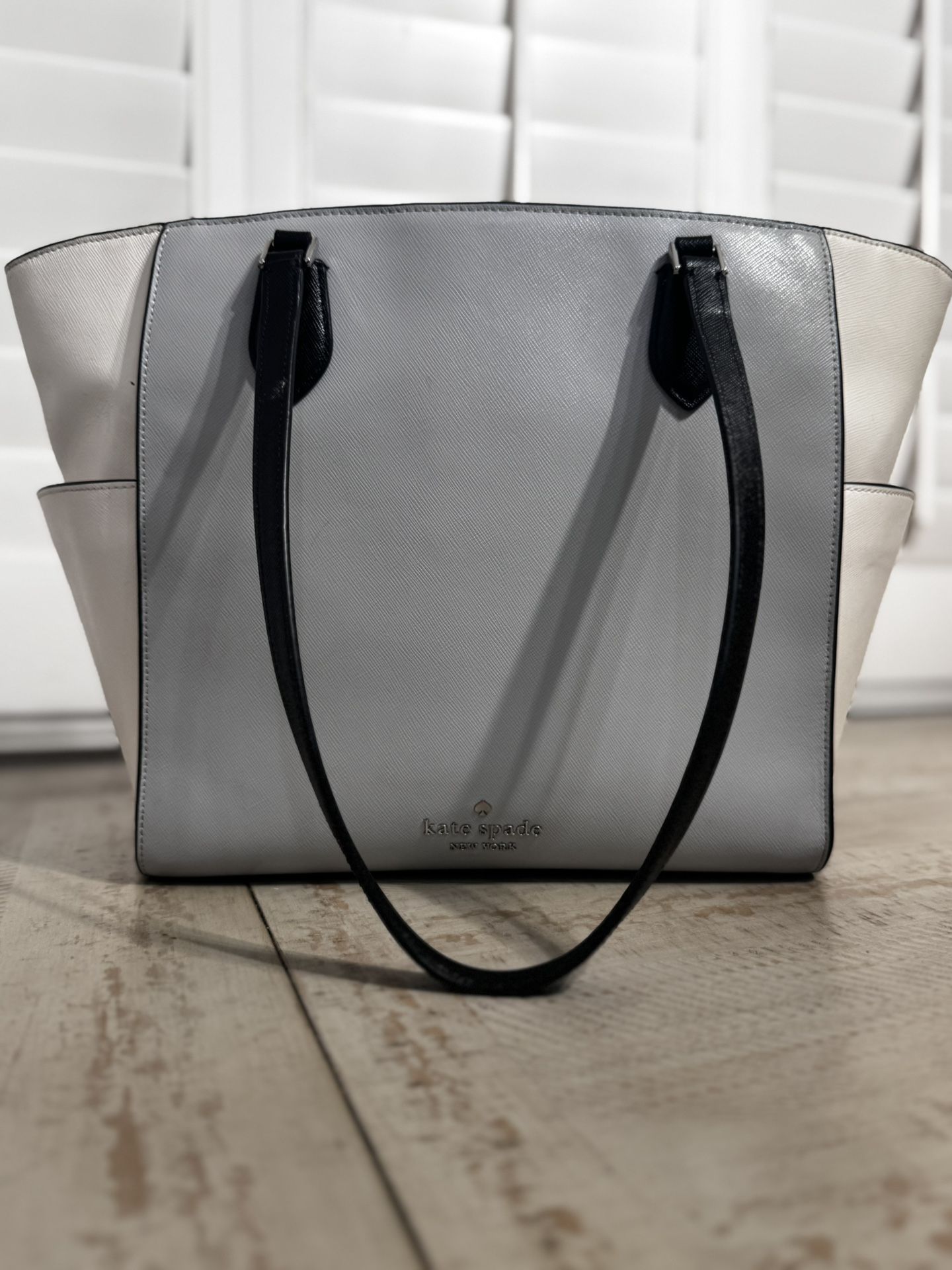 Kate Spade New York Top Handle Bag