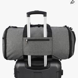 Bob mackie duffle outlet bag