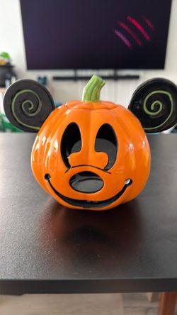 Disney Mickey pumpkin