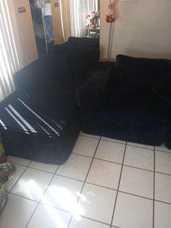 Black couch 6 months old