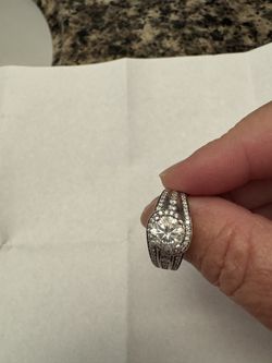 14k White Gold Round Brilliant 1.27 CaratRing