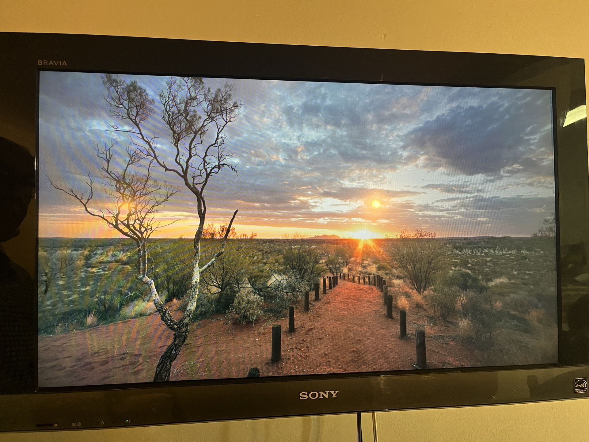 TV Sony 32 Inches
