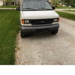 2006 Ford Superduty E350 Cargo Van