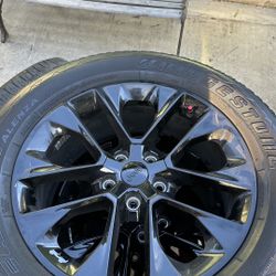 Jeep Wrangler Sahara Rims And Tires