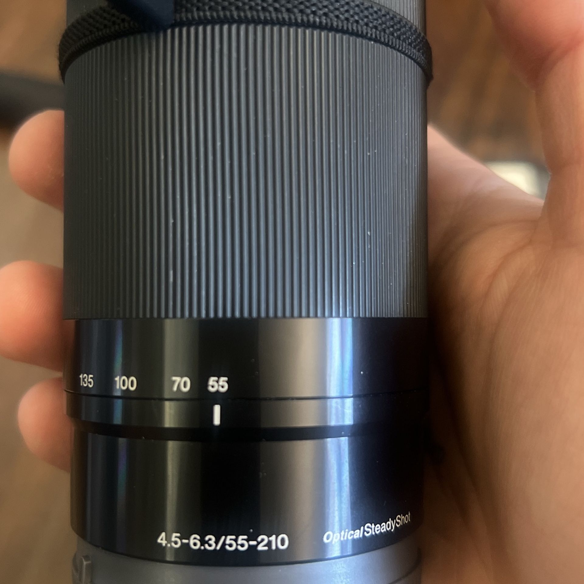 Sony E 55-210mm F4.5-6.3 Lens