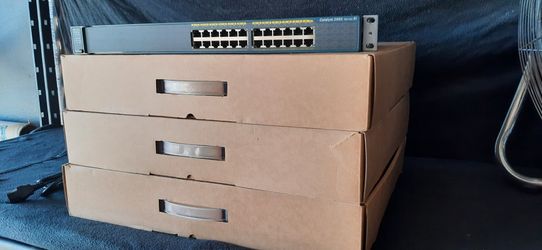 Cisco CATALYST 2960 48 Port Switch
