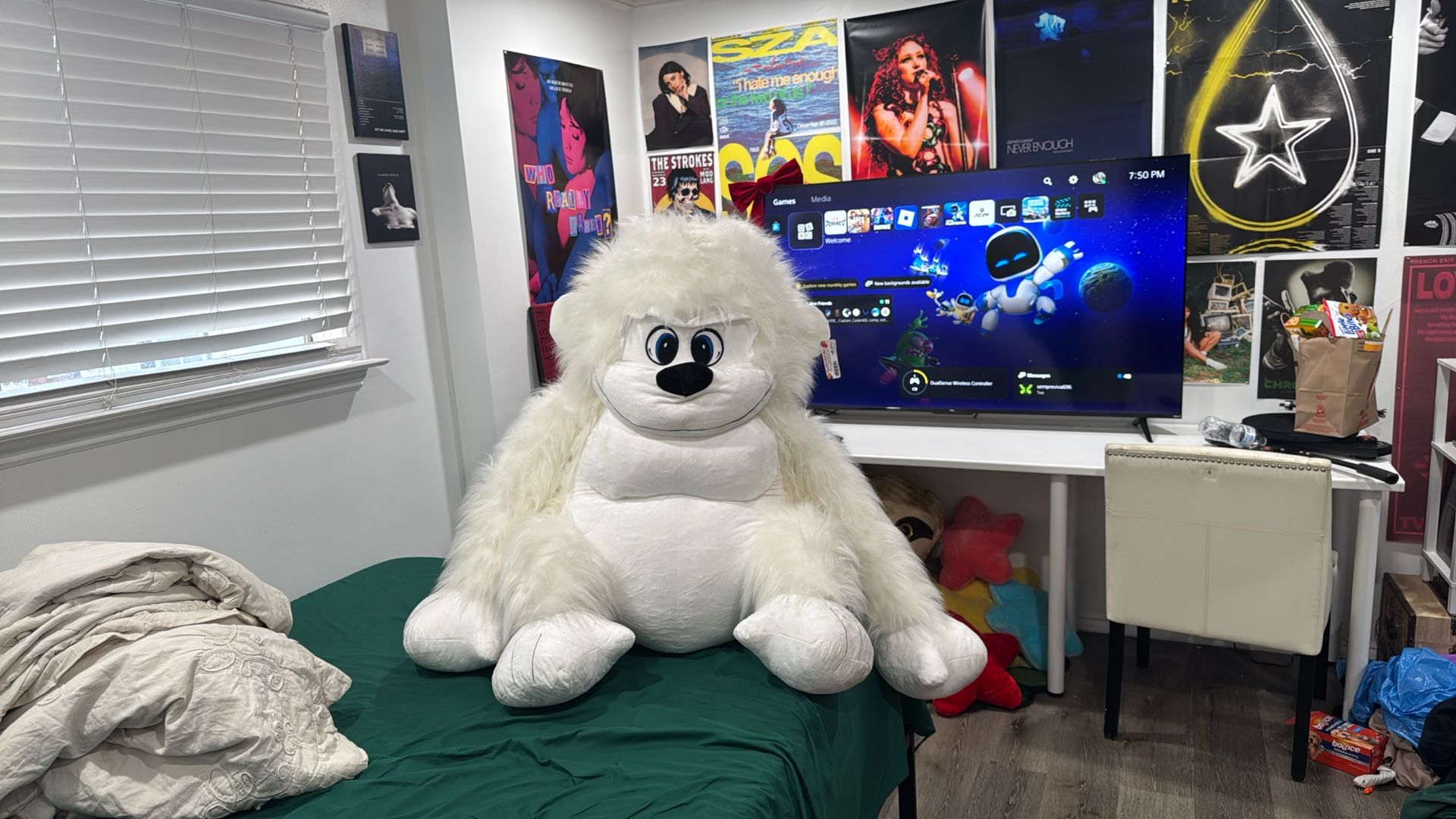 Big Fat Yeti (bear Or Monkey)
