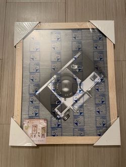 Large Wood-Look Picture Frame 19 x 22 in – $5