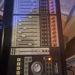 Tascam US-2400 USB Mixing Console 