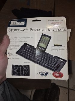 Tragus Stowaway Keyboard
