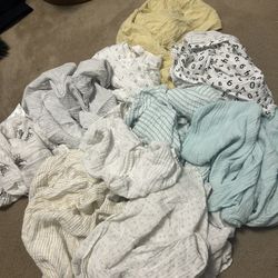 Swaddling Blankets 