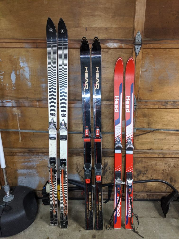 Vintage Head & Volkl skis