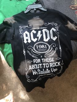 Boys T-shirts super clean S,M,L $5.00 ea