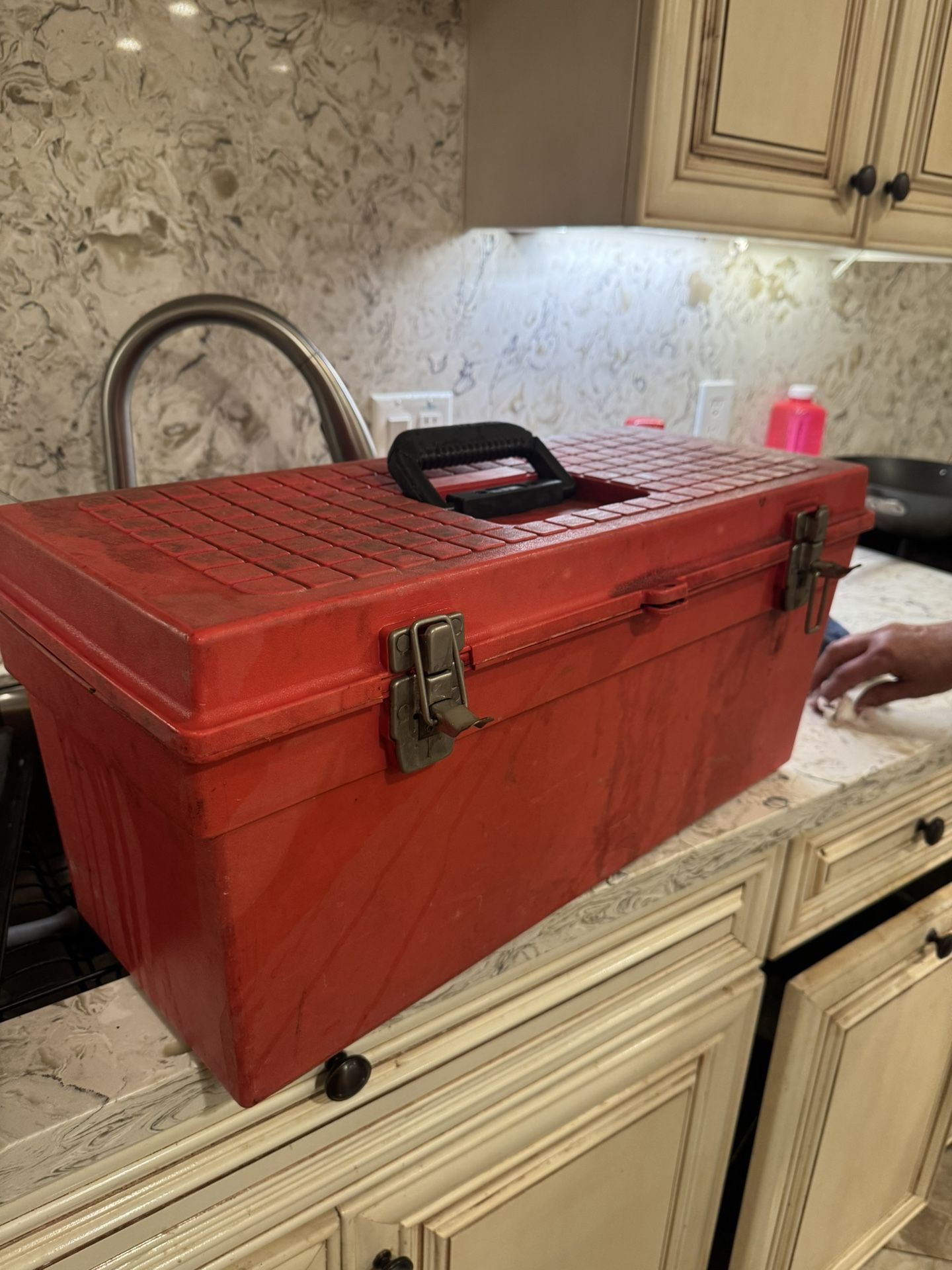 Vintage Contico Double Latch (Metal) Tool Box