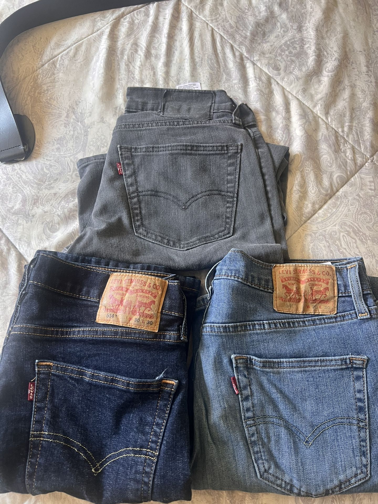 3 Jeans 👖 Levi’s