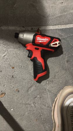 M12 Impact Drill