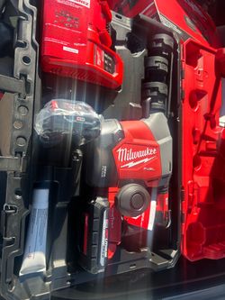 Milwaukee m18 upside down rotary hammer