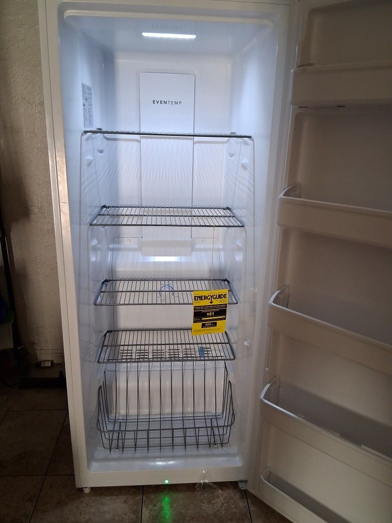 Frigidaire Freestanding Frost Free Freezer 13 Cubic Foot