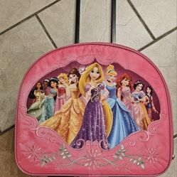 Disney Store Princess suitcase in Pink with pull out handle and two zippers

(Used One Time)(Brand New Condition)