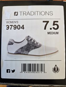 New in box-Footjoy Traditions 7.5 Women's golf shoes 
