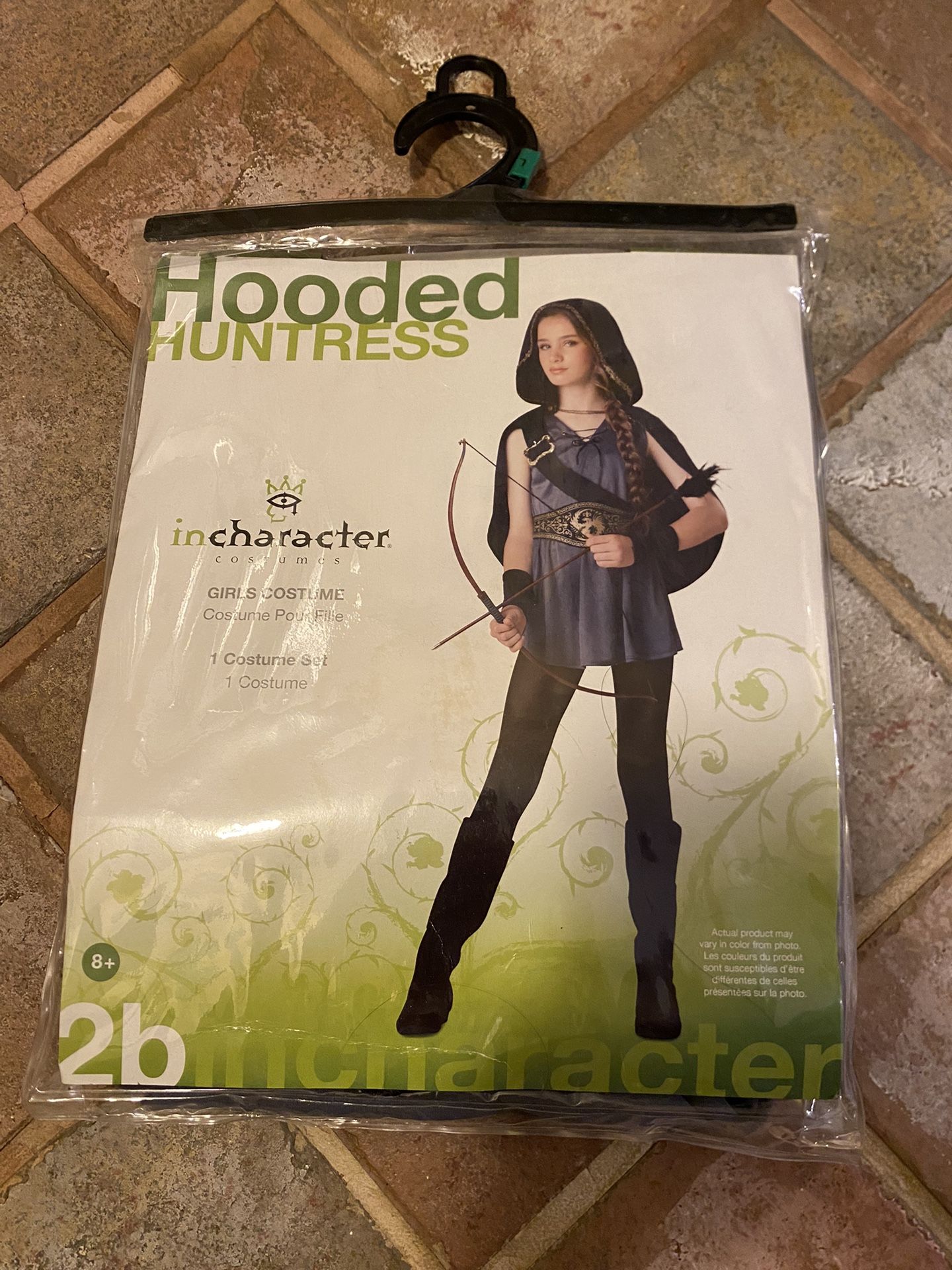 Halloween Costume-Hooded Huntress