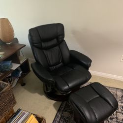 Comfortable Chair - Like New 