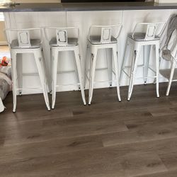 BAR STOOLS 