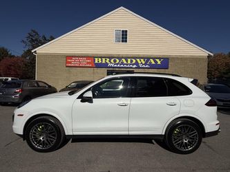 2018 Porsche Cayenne E-Hybrid