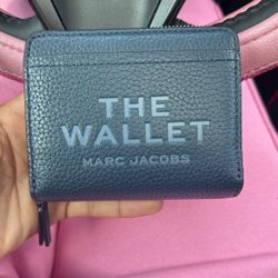 Dark Blue Marc Jacob’s “The Wallet”