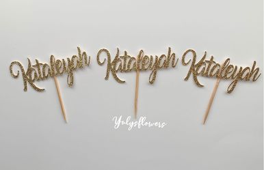Name cupcake toppers