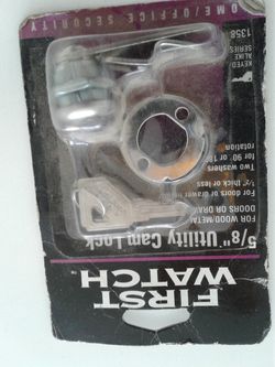 Door utility camlock new $10