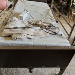 Medical Bed With Electric Adjustable Head