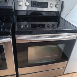 Samsung Glass Top Stove Stainless Steel Everything Works Good 👍