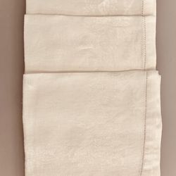3 Vintage Linen Napkins 15 1/2” #070422A4