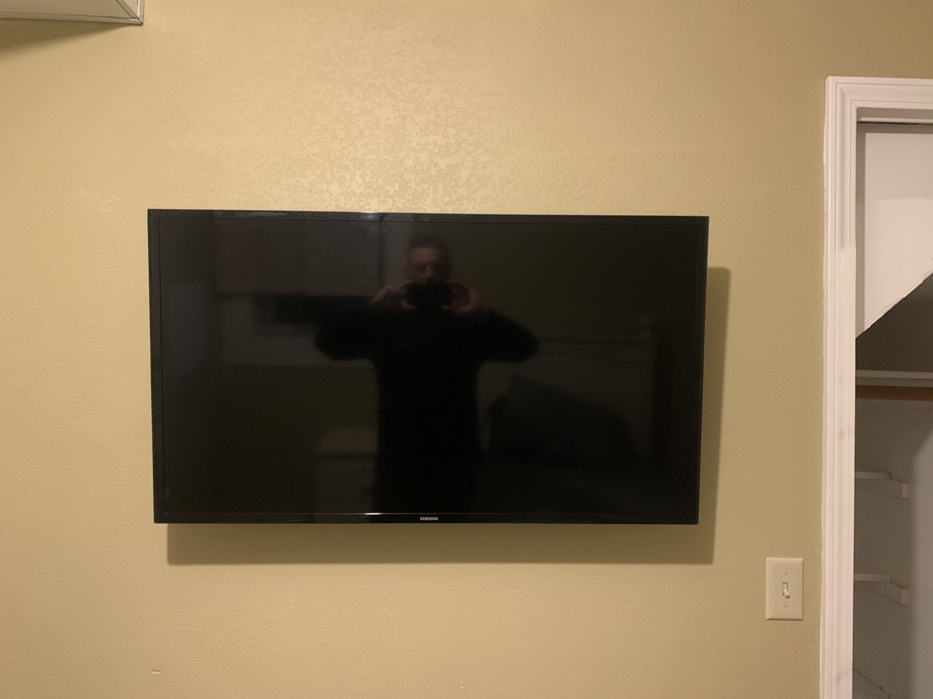36” Samsung smart Tv