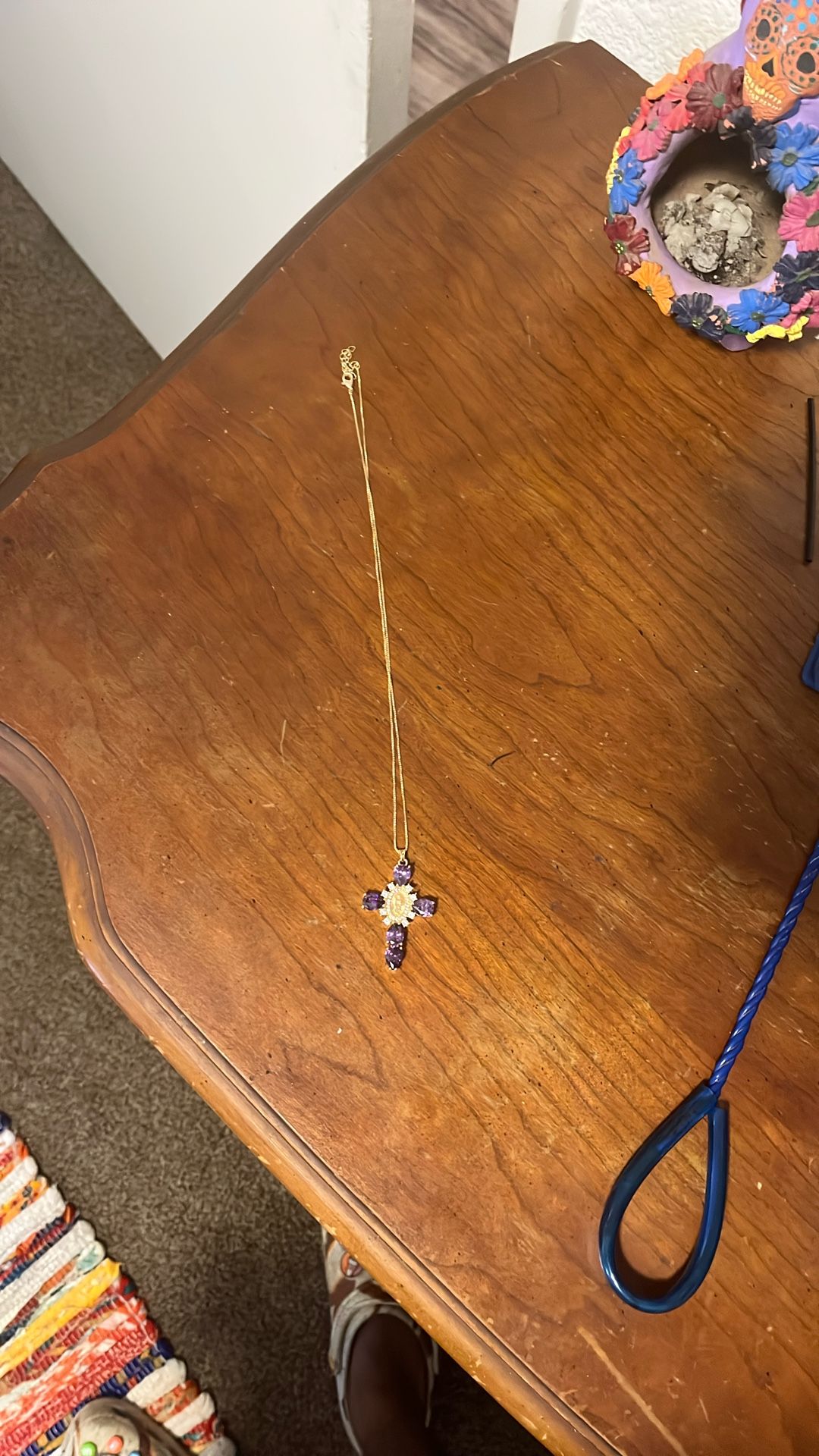 Gold Chain With Cross