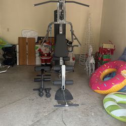 Home Gym - Weight Lifting Machine