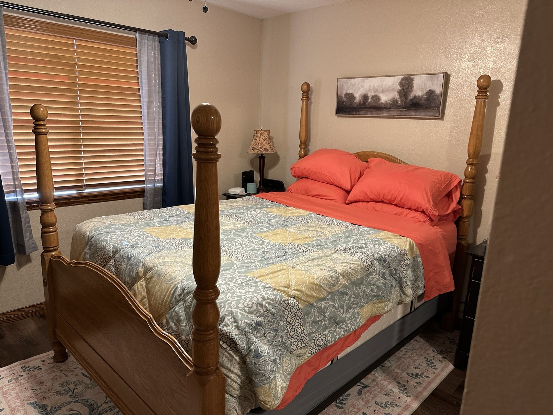4 Post Bed Frame, Dresser/Vanity Trifold Mirror, Two Night Stands