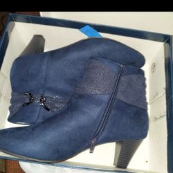 KAREN SCOTT WOMENS CASEE FAUX SUEDE ZIPPER ALMOND TOE BOOTIES SHOES Size 11