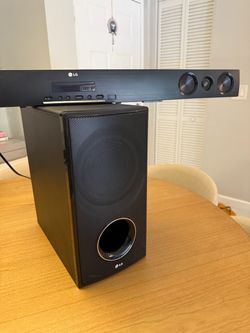 LG Soundbar + Subwoowfer LSB 316