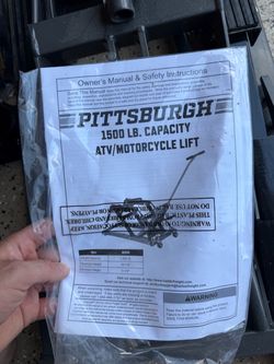 Pittsburgh 1500 lb ATV/Motorcycle Lift