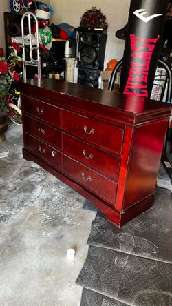 Dark Cherry Wood Dresser – 6 Drawers