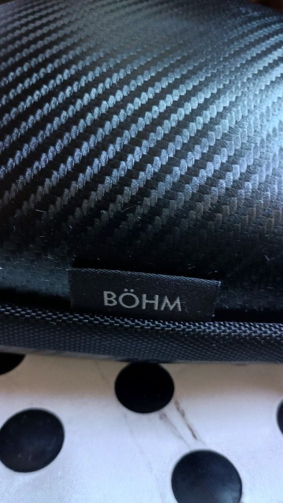 BOHM Headphone Audio Stereo like new with charging cable 