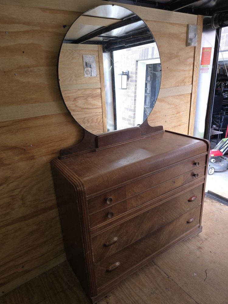 Vintage Dresser And Round Mirror 