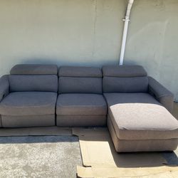 Sectional Couch With Electric Recliner 