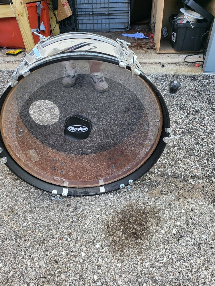 Drum set
