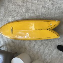 Surfboard 5’10 Channel Islands “Retro Fish”