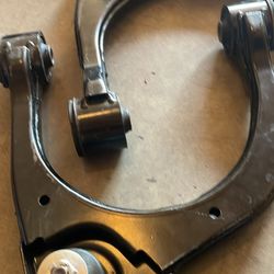 OEM Toyota Tundra / Sequoia Upper Control Arms 2022–2025 (Pair)